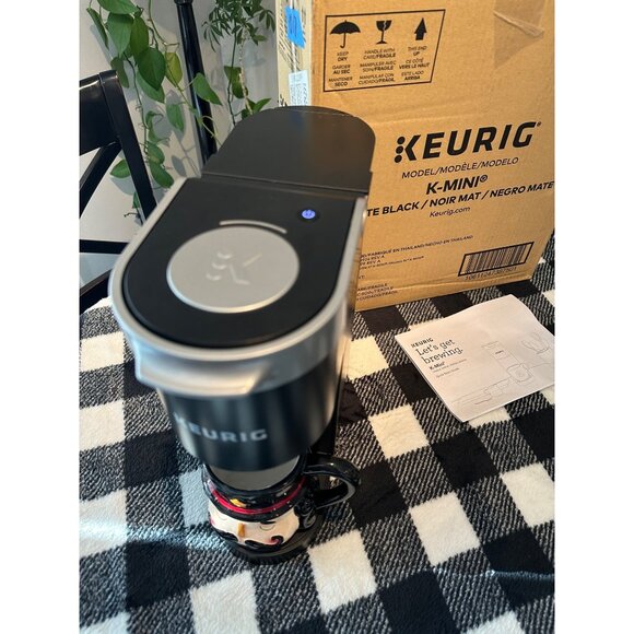 Keurig K-Mini Coffee Maker Matte Black Compact Single Serve For Pods & Grounds - Picture 2 of 8
